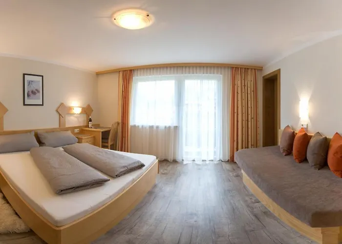 Haus Brigitta Appartement Tux